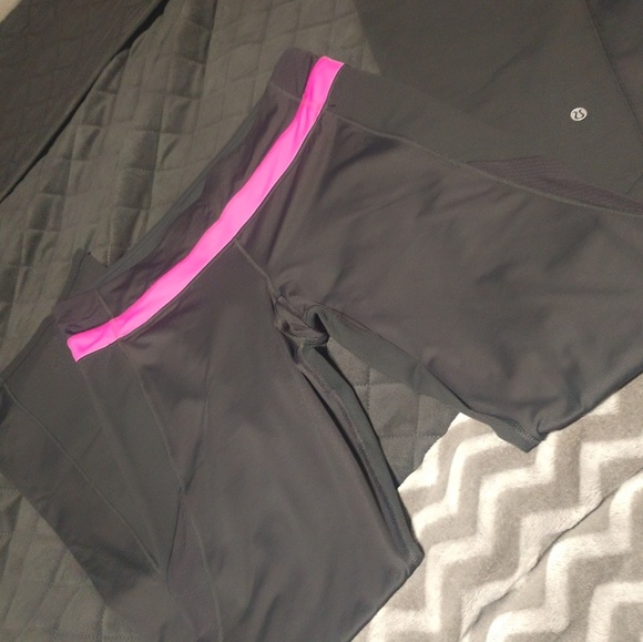 Lululemon sz12 - Picture 1 of 6